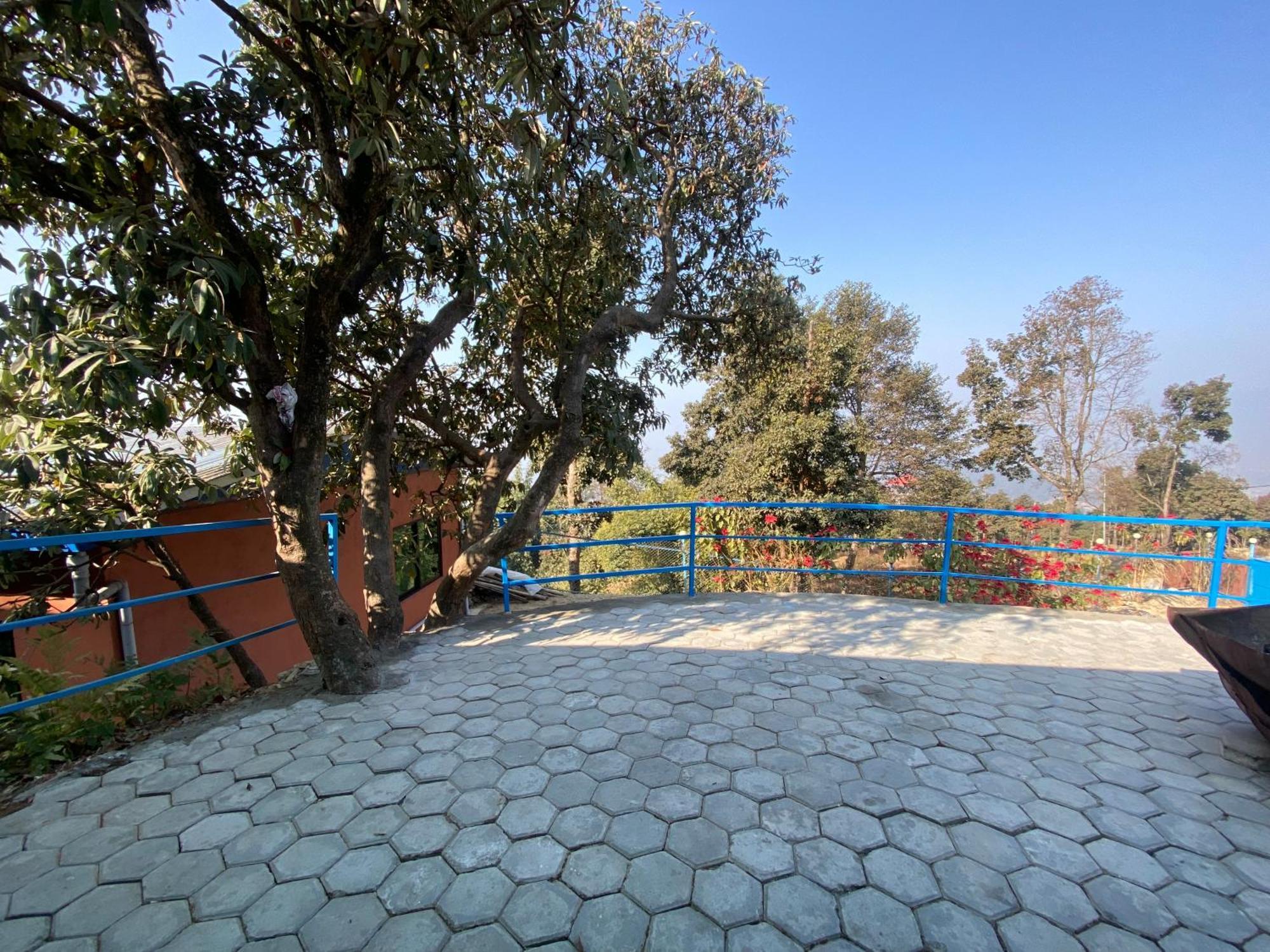 Chareli Resort Nagarkot Exterior foto