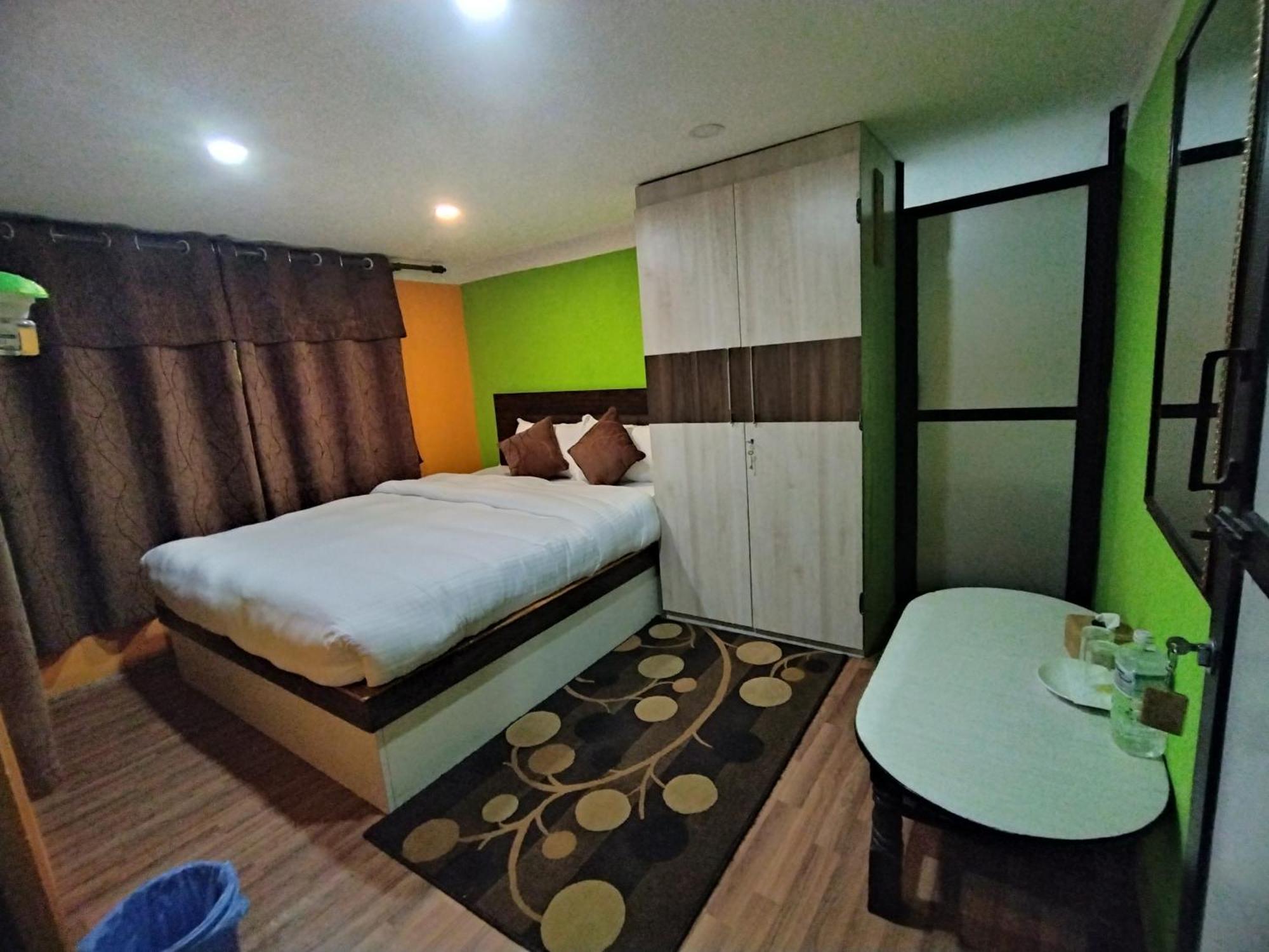 Chareli Resort Nagarkot Exterior foto